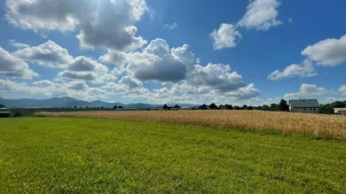 Na predaj pozemok, Bodorová