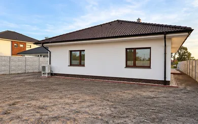 Na predaj dom, 106 m², Lehnice