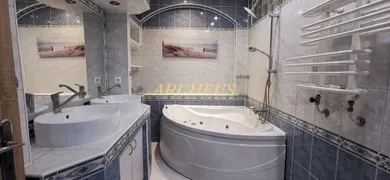 Na predaj 4-izbový byt, 90 m², Sečovce, Obchodná