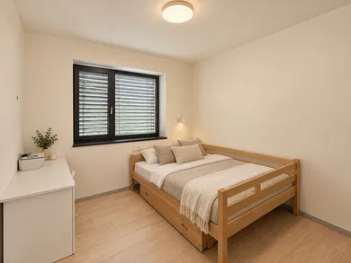 Na predaj dom, 105 m², Bratislava-Vrakuňa, Železničná