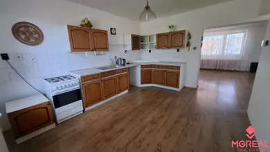 Na predaj 4-izbový dom, 70 m², Čakajovce