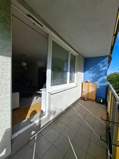 Na prenájom 2-izbový byt, 52 m², Bratislava-Ružinov, Tomášikova