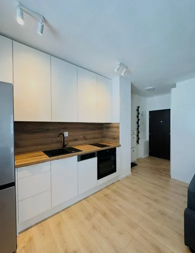 Na prenájom 2-izbový byt, 44 m², Galanta, Ulica Karola Duchoňa