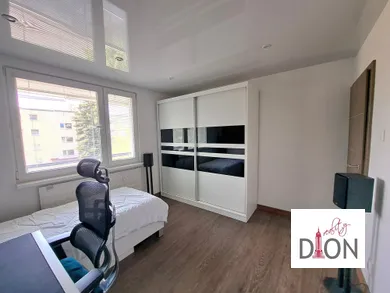 Na predaj 3-izbový byt, 68 m², Banská Bystrica