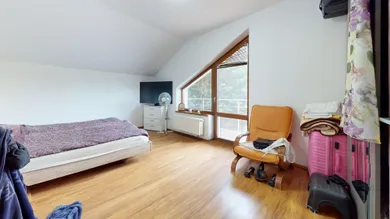 Na predaj 7-izbový dom, Bratislava-Lamač, Segnáre