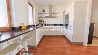 Byty na predaj 3-izbový, Pezinok · €285 000