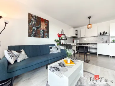 Na prenájom 2-izbový byt, 44 m², Bratislava-Petržalka