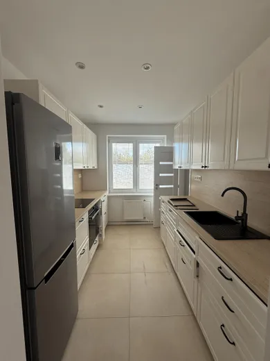 Na predaj 4-izbový byt, 112 m², Vrbové, Družstevná