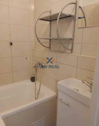 Na prenájom 1-izbový byt, 28 m², Košice-Západ, Ružinská
