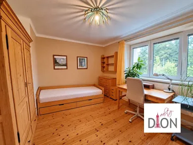 Na predaj 3-izbový byt, 77 m², Banská Bystrica