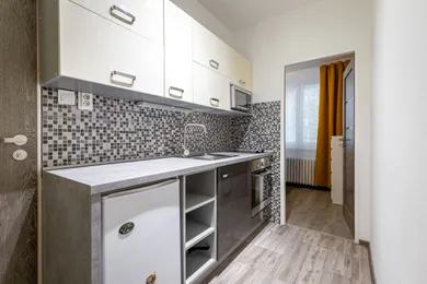 Na prenájom 2-izbový byt, 36 m², Košice-Juh, Palárikova