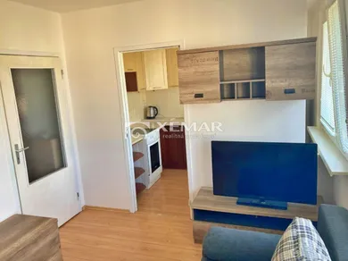 Na predaj 1-izbový byt, 29 m², Banská Bystrica
