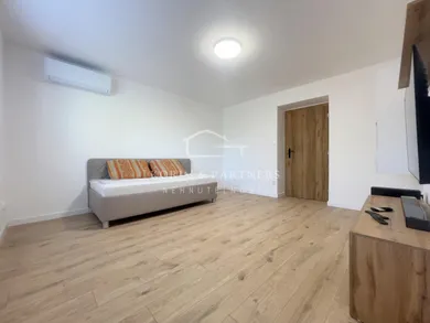 Na prenájom byt v Komárno · €470 · Dokončené