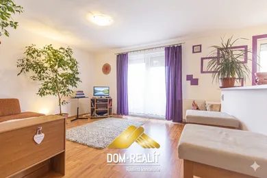 Na predaj 3-izbový byt, 80 m², Senec, Pezinská