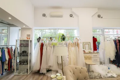Na prenájom komerčné, 92 m², Bratislava-Rača, Kadnárova