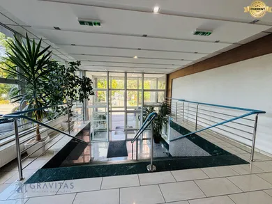Na prenájom komerčné, 18 m², Bratislava-Nové Mesto, Za kasárňou
