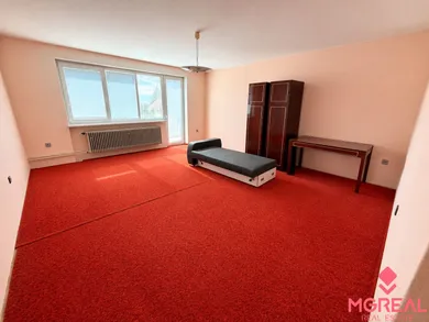 Na predaj 6-izbový dom, 250 m², Krušovce, hlavna