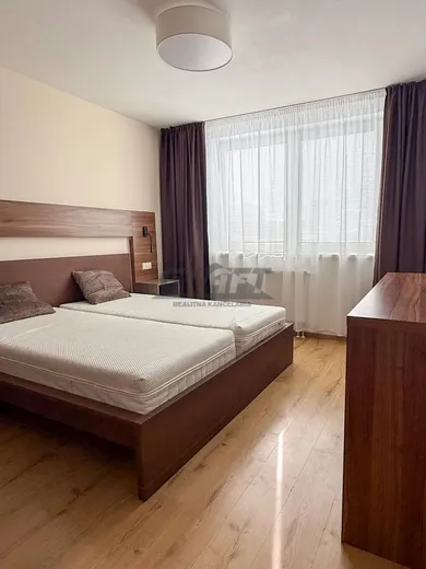 Na prenájom 2-izbový byt, 62 m², Bratislava-Dúbravka, Dúbravčická