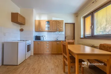 Na predaj 8-izbový dom, 250 m², Liptovský Mikuláš, Hriadky