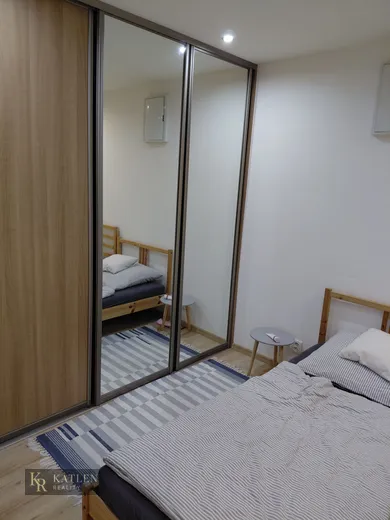 Na predaj 2-izbový byt, 46 m², Bratislava-Petržalka, Furdekova