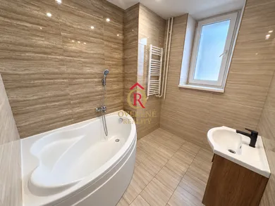 Na predaj 3-izbový byt, 96 m², Ružomberok, Tatranská cesta