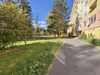 Na predaj 1-izbový byt, 36 m², Brezno, Krčulova