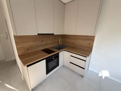 Na prenájom 1-izbový byt, 41 m², Zlaté Moravce, Kalinčiakova