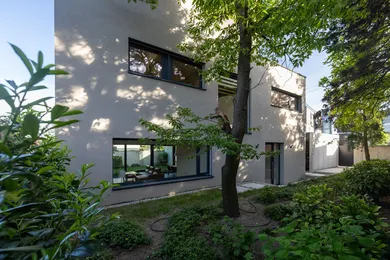 Na predaj dom, 202 m², Bratislava-Nové Mesto, Jeséniova