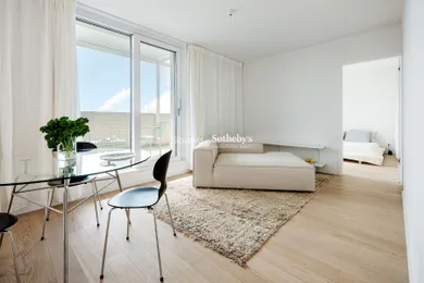 Na prenájom 2-izbový byt, 49 m², Bratislava-Staré Mesto, Floriánska