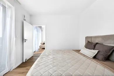 Na prenájom 2-izbový byt, 48 m², Rovinka, Broskyňová ulica