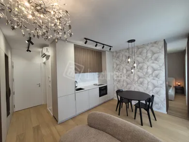 Квартиры в аренду, 2-комнатные, Bratislava-Nové Mesto · €730