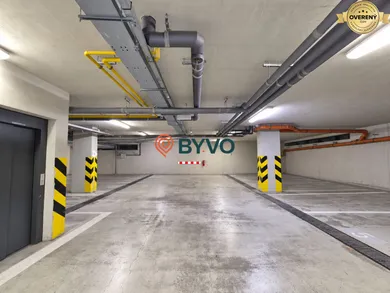 Na predaj objekt, 12 m², Bratislava-Petržalka, Budatínska