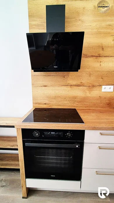 Na prenájom 1-izbový byt, 37 m², Sekule, Cintorínska