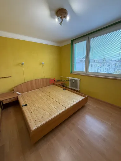 Na predaj 3-izbový byt, 72 m², Galanta, Nová Doba