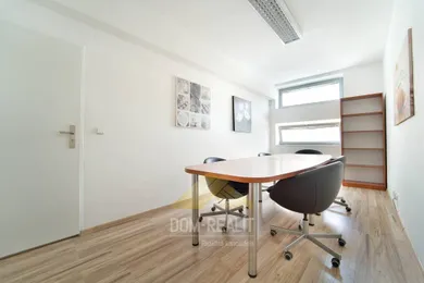 Na prenájom objekt, 108 m², Bratislava-Staré Mesto