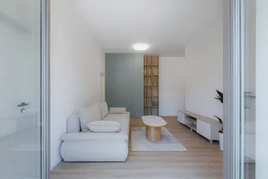 Na prenájom 3-izbový byt, 56 m², Dolný Kubín, Medzihradská
