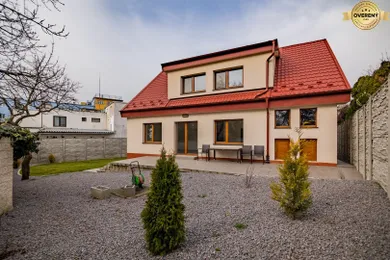 Domy na wynajem, 5-pokojowe, Bratislava-Nové Mesto · €2800