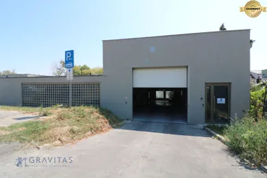 Na prenájom 2-izbový byt, 51 m², Bratislava-Nové Mesto, Pionierská