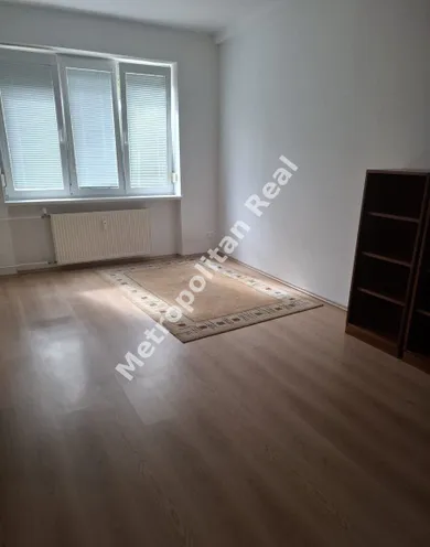 Na prenájom byt v Bratislava-Rača · €660 · Čiastočná rekonštrukcia