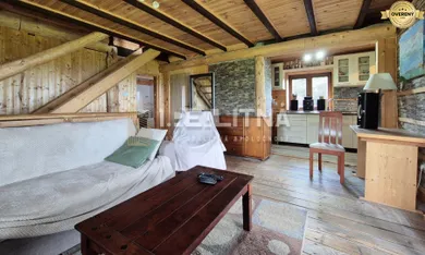 Na predaj 7-izbový dom, 320 m², Ľubietová, 626