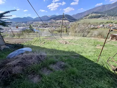Na prenájom 5-izbový dom, 195 m², Ružomberok, Horská