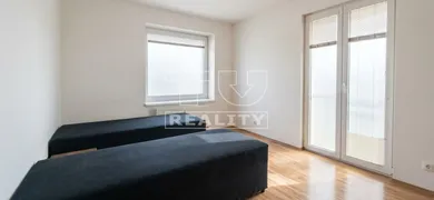 Na predaj 3-izbový byt, 76 m², Poprad