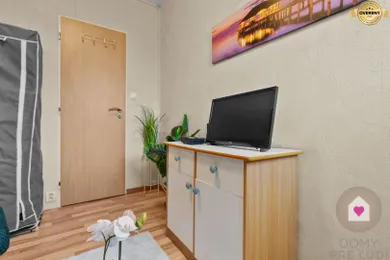 Na predaj 2-izbový rekreačný dom, Bratislava-Ružinov, Slovnaftská