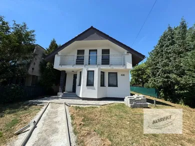 Na predaj 4-izbový dom, 210 m², Cabaj-Čápor