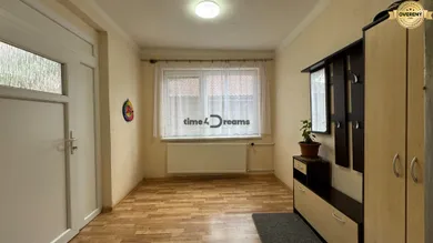 Na predaj 5-izbový dom, 125 m², Šurany