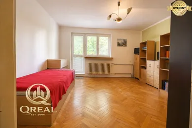 Na predaj 3-izbový byt, 101 m², Bratislava-Nové Mesto, Rožňavská