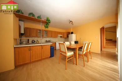 Na predaj 7-izbový dom, 281 m², Liptovský Mikuláš