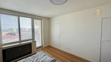 Na predaj 2-izbový byt, 54 m², Košice-Staré Mesto