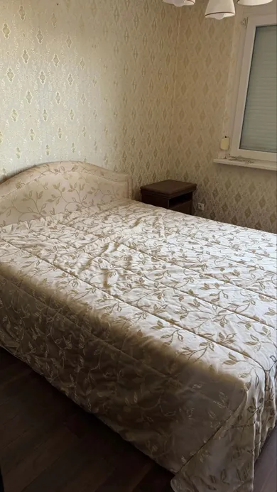 Na prenájom 3-izbový byt, 70 m², Bratislava-Podunajské Biskupice