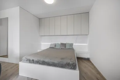 Na predaj 1-izbový byt, 40 m², Galanta, Hlavná